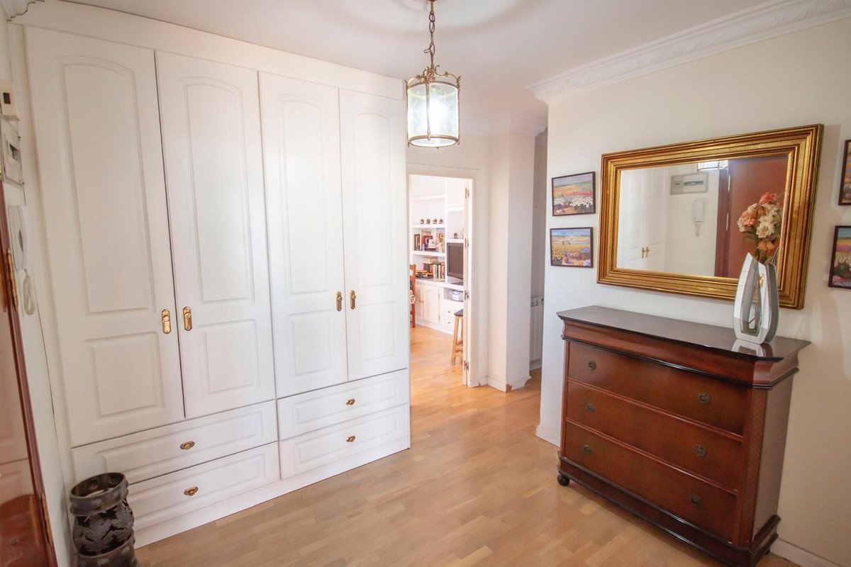 4 Bed Penthouse in Estepona