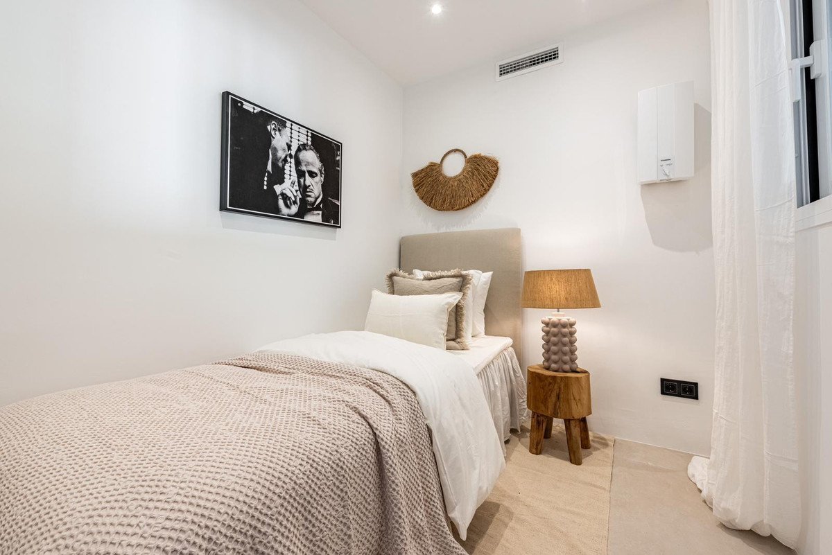 3 Bed Middle Floor Apartment in La Quinta