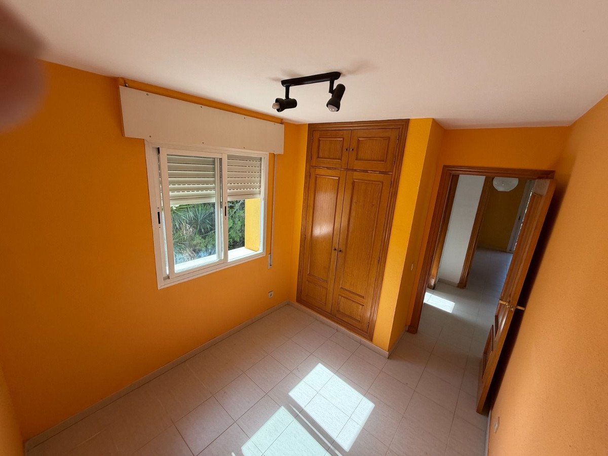 4 Bed Semi-Detached House in Marbella