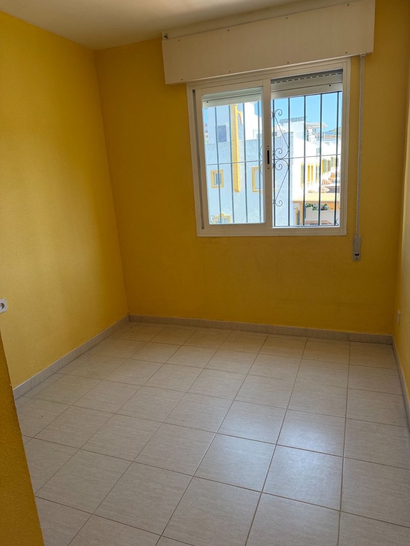 4 Bed Semi-Detached House in Marbella