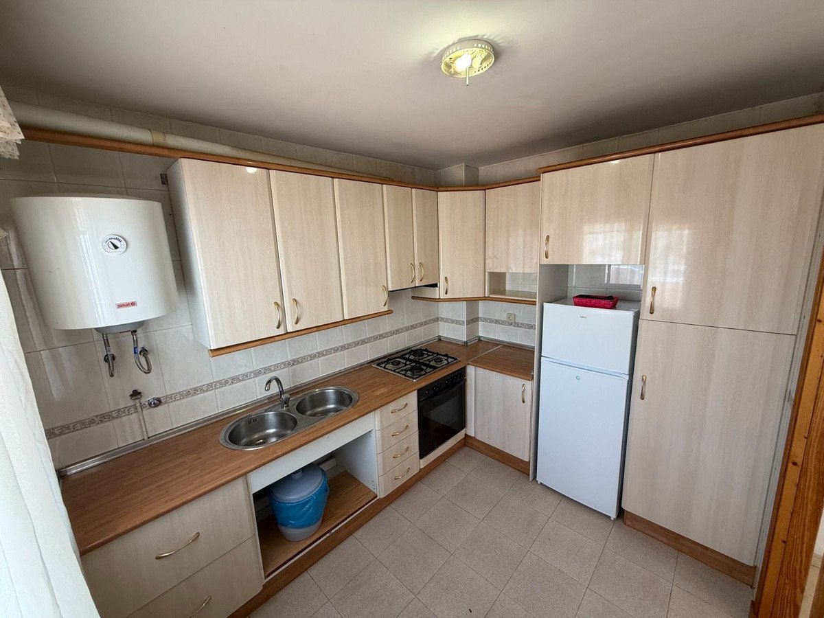 4 Bed Semi-Detached House in Marbella