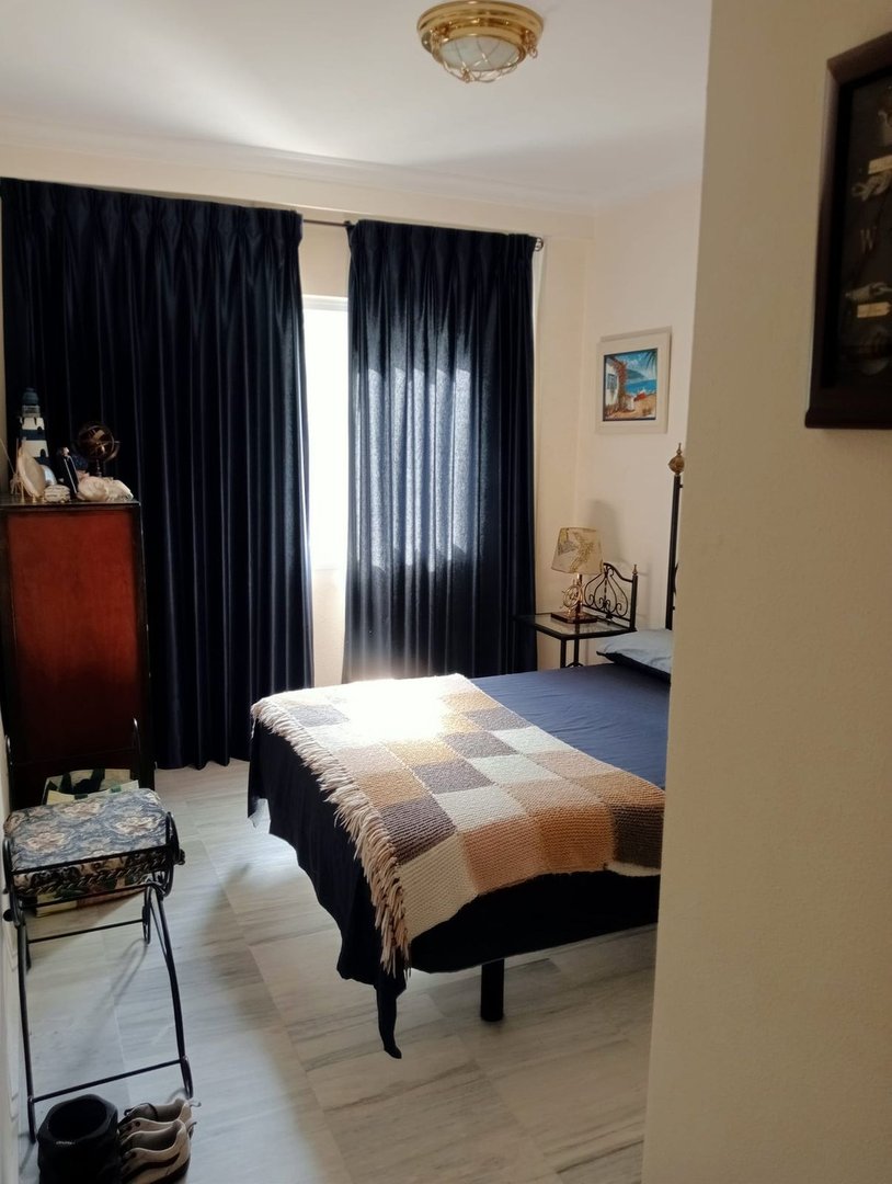 2 Bed Middle Floor Apartment in Marbella