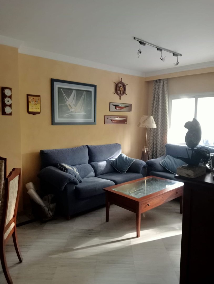 2 Bed Middle Floor Apartment in Marbella