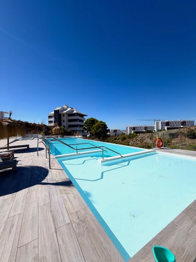 3 Bed Middle Floor Apartment in Fuengirola