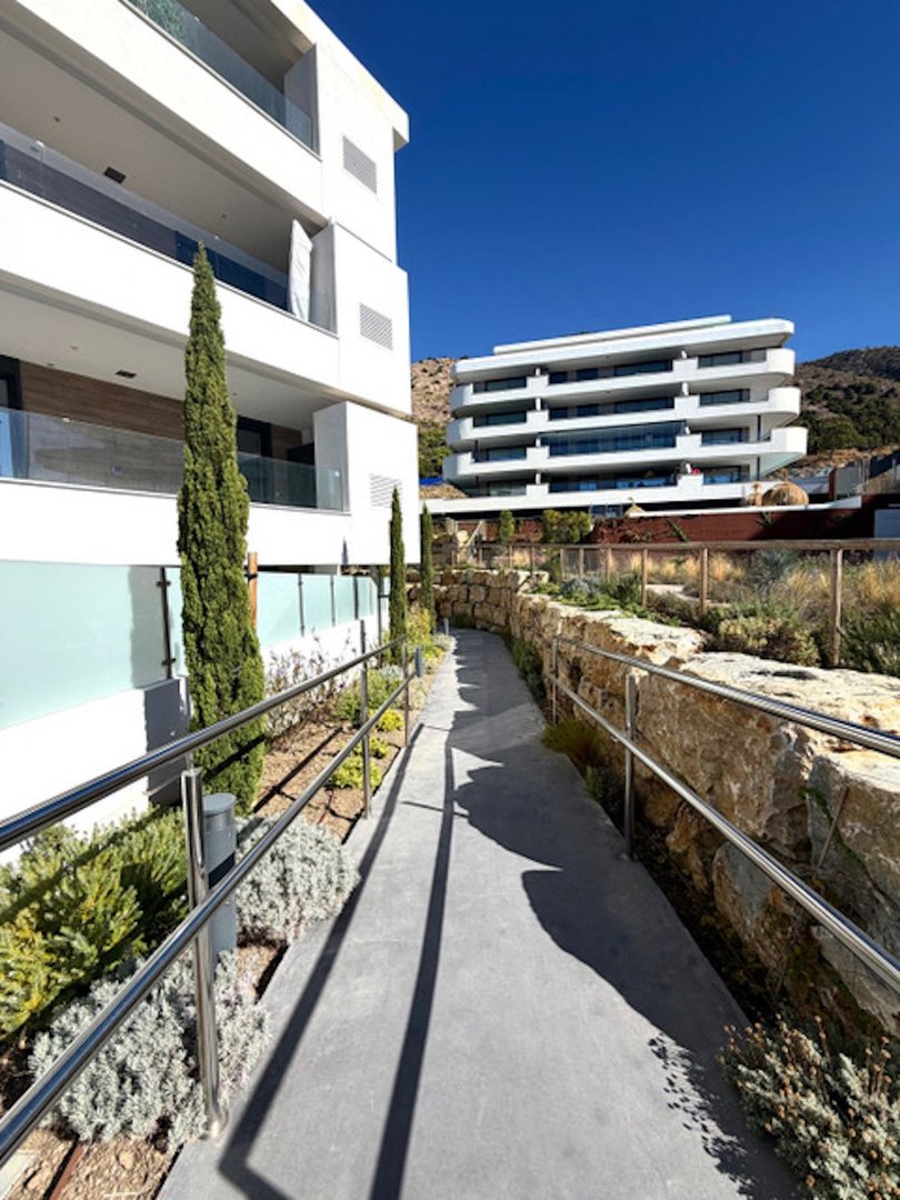 3 Bed Middle Floor Apartment in Fuengirola
