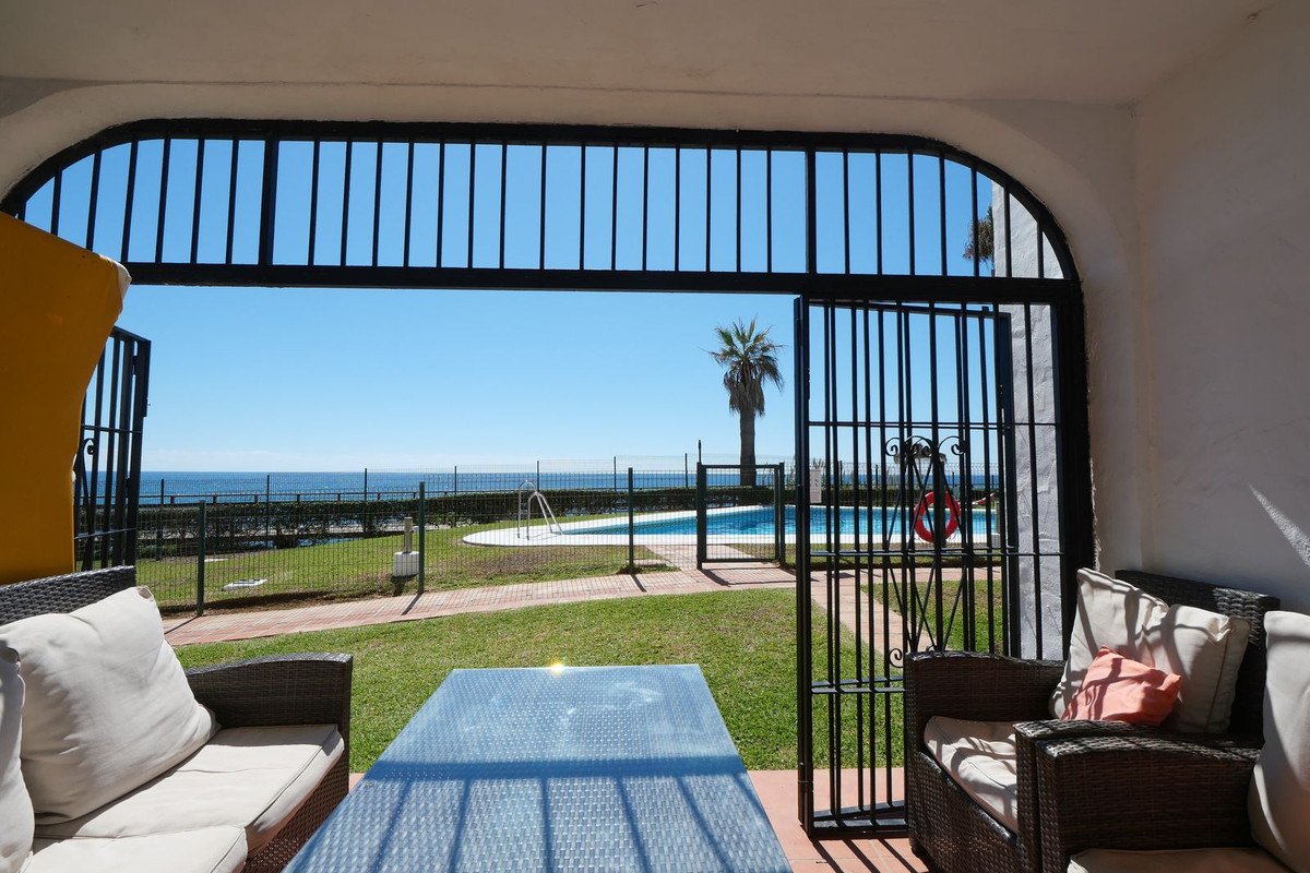 2 Bed Townhouse in Calahonda
