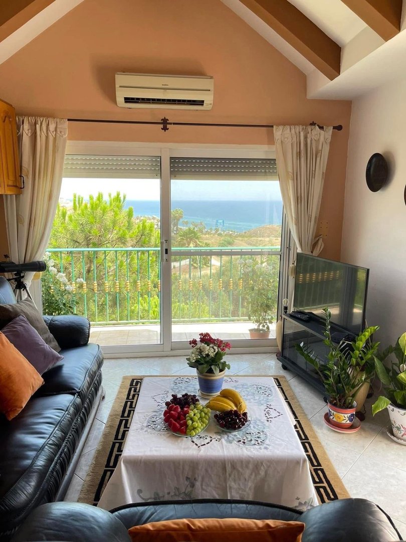 6 Bed Detached Villa in El Faro