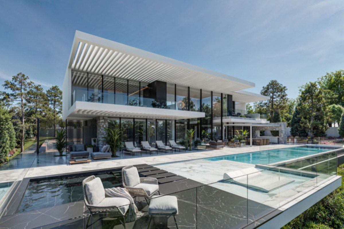 4 Bed Residential Plot in Benahavís
