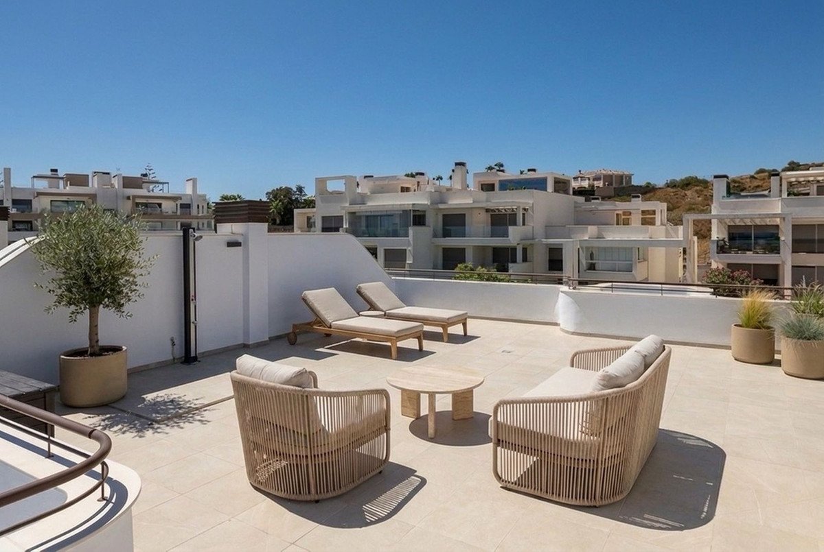3 Bed Penthouse Duplex in Estepona