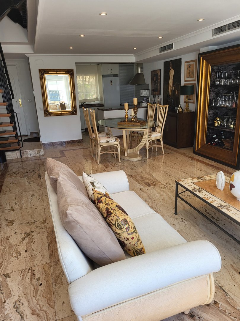 3 Bed Townhouse in The Golden Mile