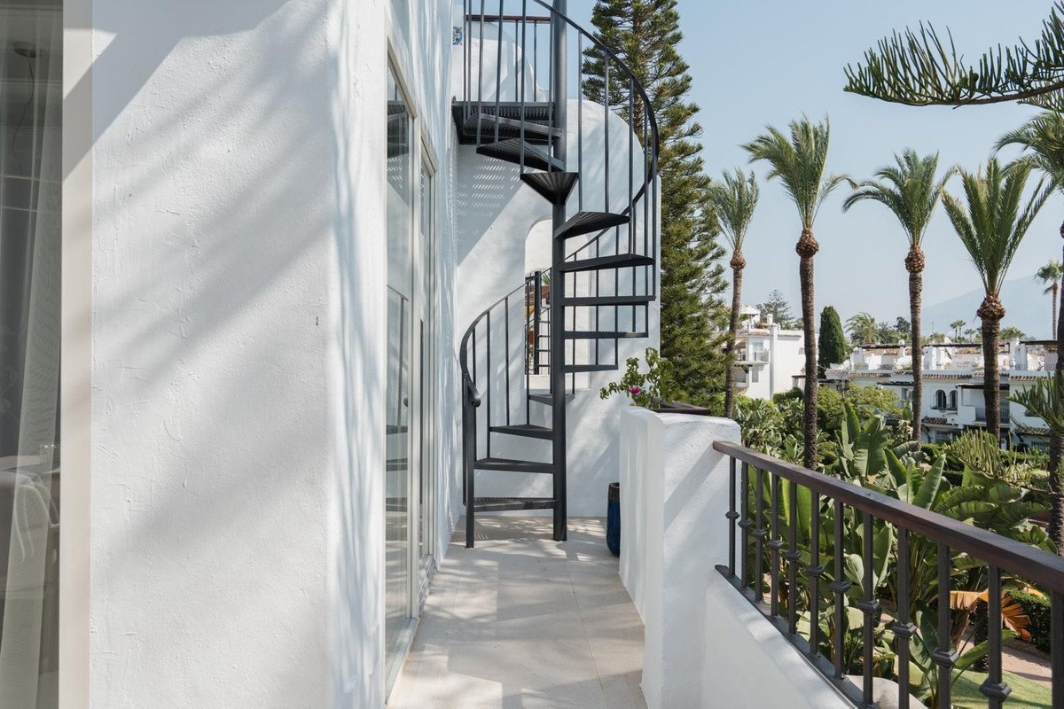 3 Bed Penthouse in Marbella
