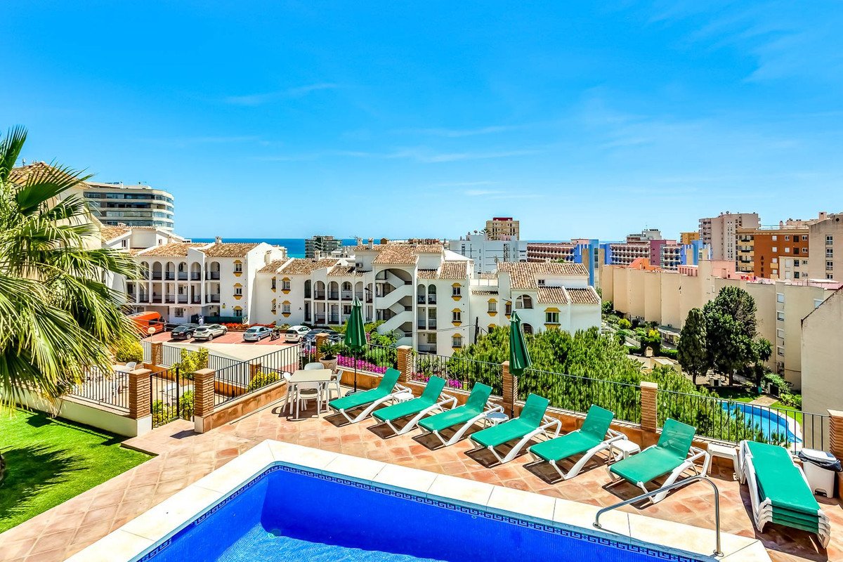 12 Bed Business in Torreblanca
