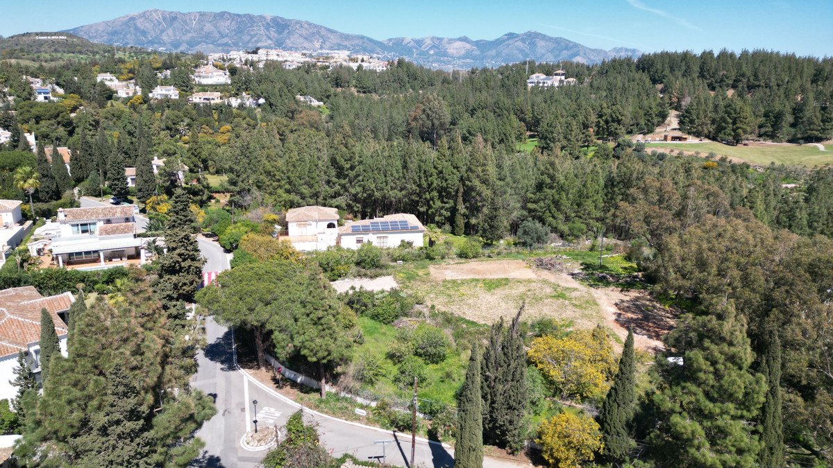 5 Bed Detached Villa in El Chaparral