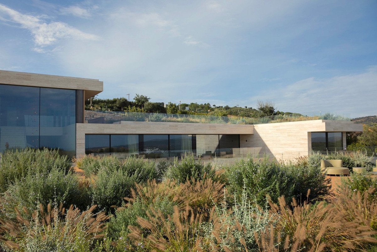 8 Bed Detached Villa in Sotogrande