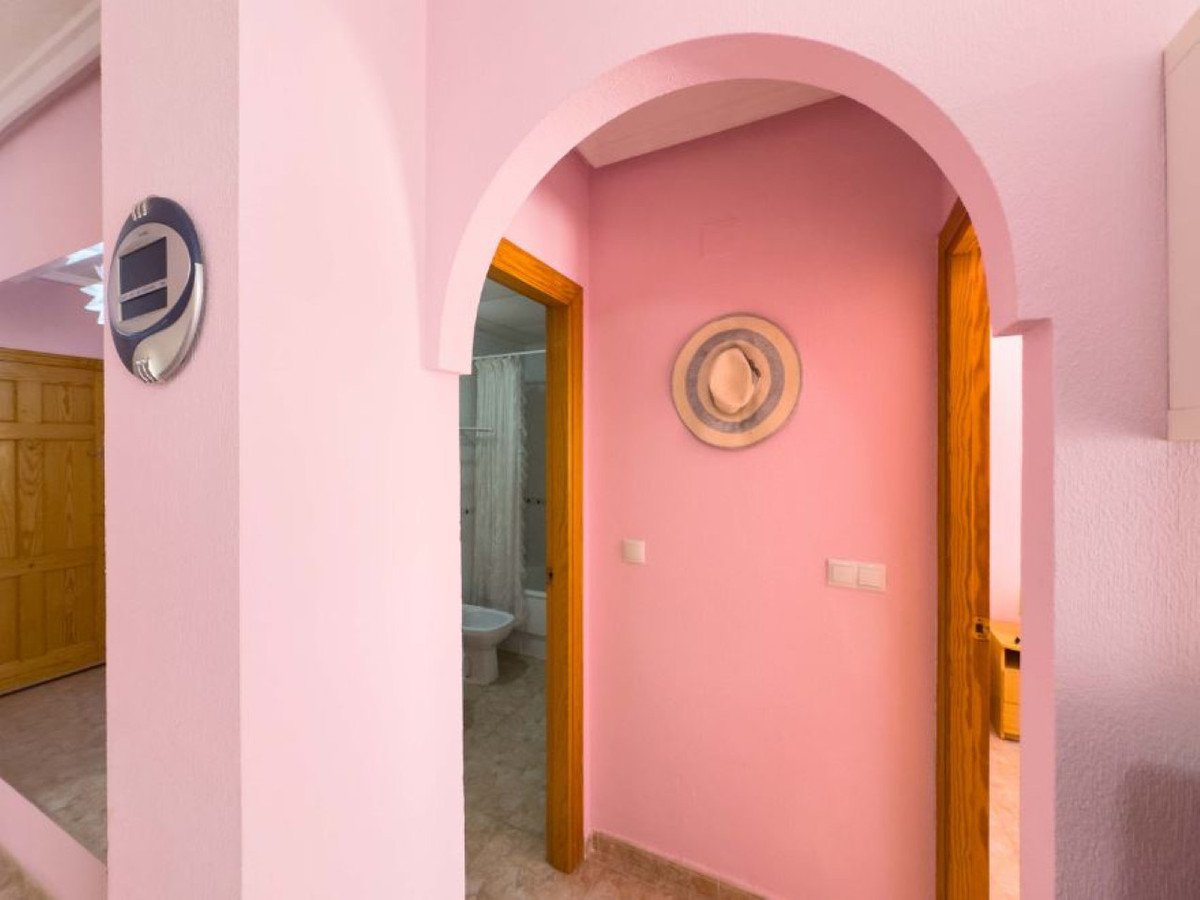 1 Bed Middle Floor Apartment in La Mata