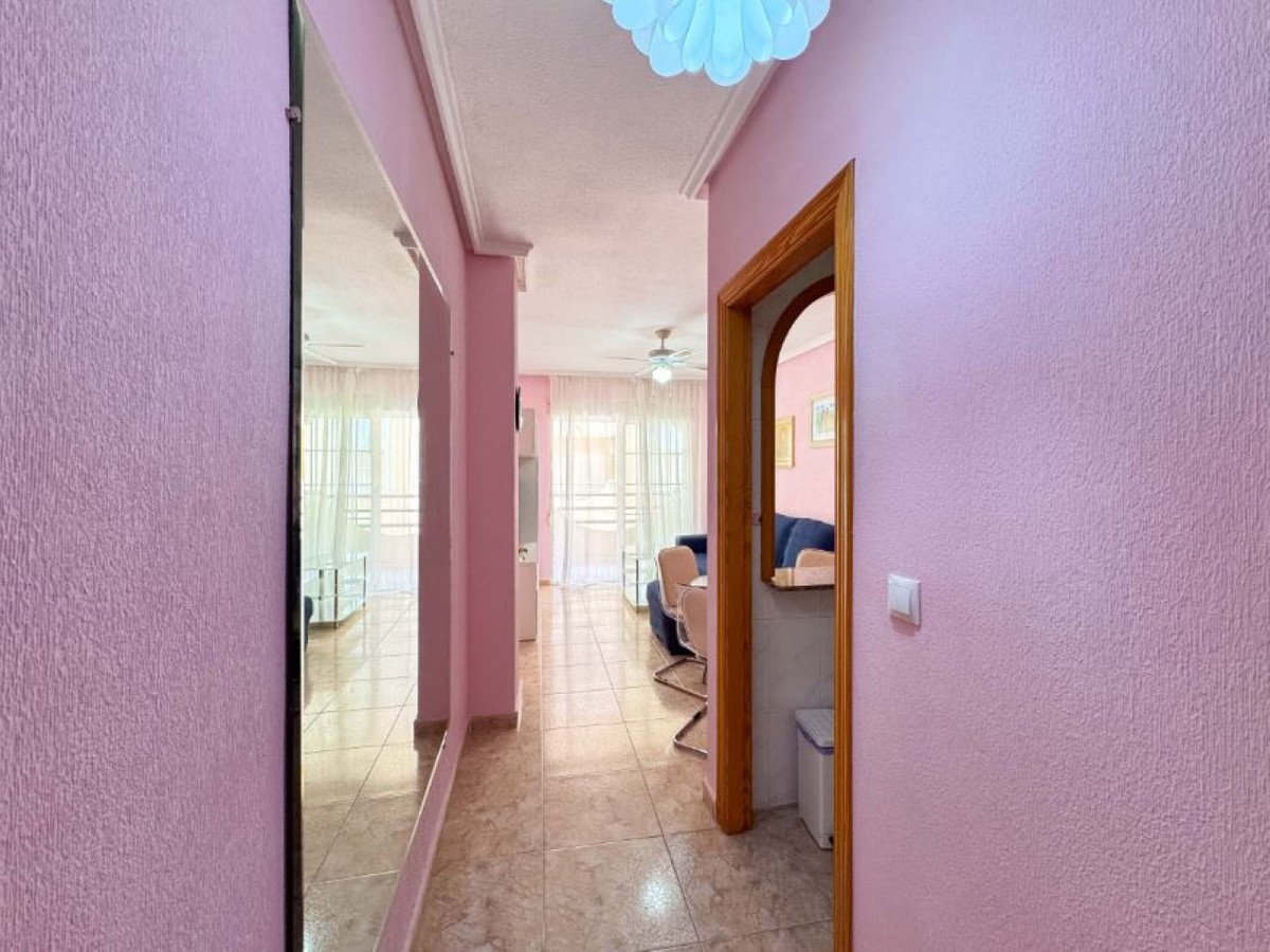 1 Bed Middle Floor Apartment in La Mata