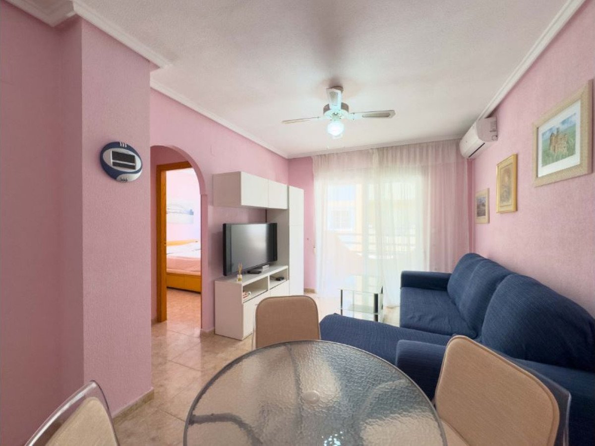 1 Bed Middle Floor Apartment in La Mata