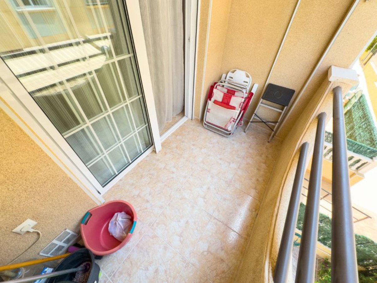 1 Bed Middle Floor Apartment in La Mata