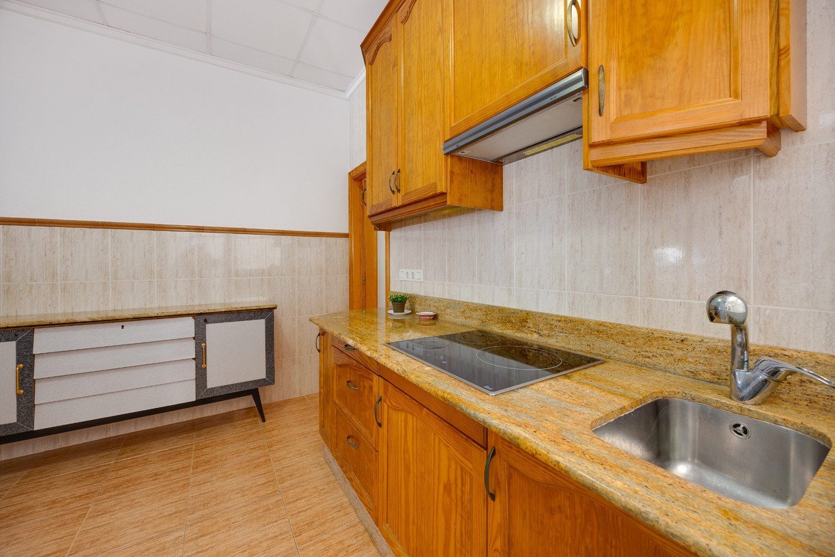 3 Bed Ground Floor Apartment in Playa Del Cura