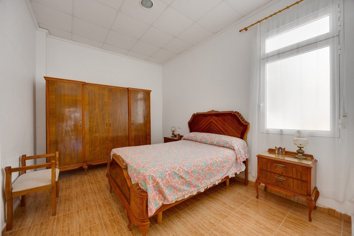 3 Bed Ground Floor Apartment in Playa Del Cura