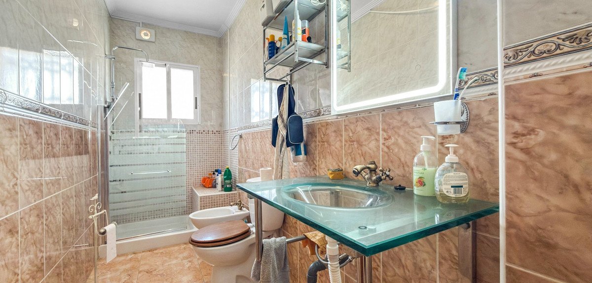 2 Bed Townhouse in Torrevieja