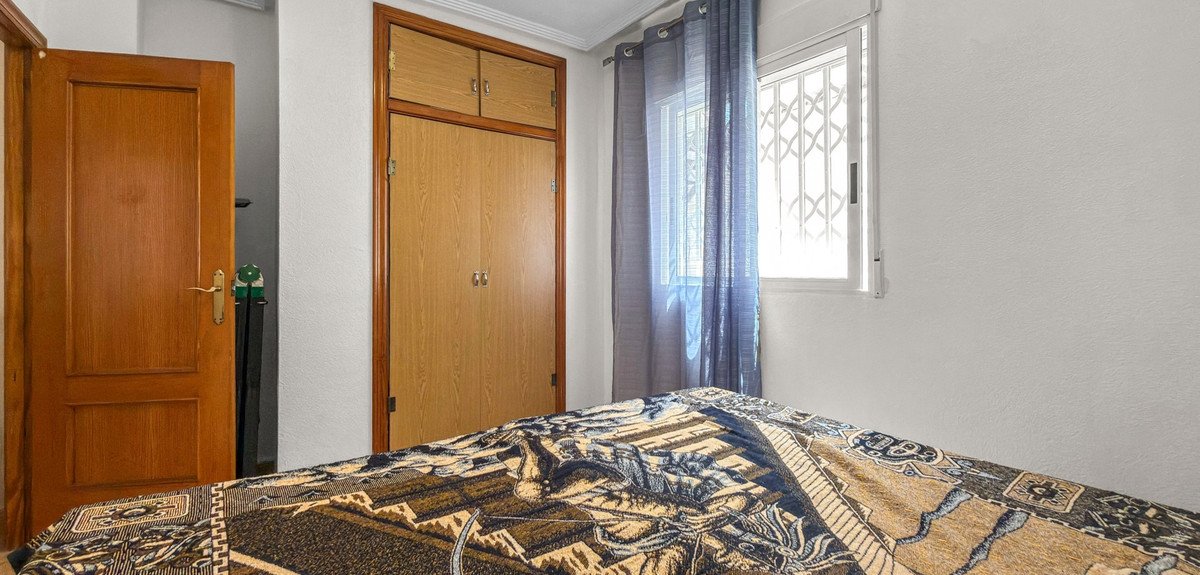 2 Bed Townhouse in Torrevieja