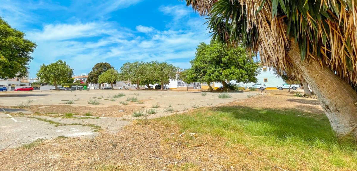 2 Bed Townhouse in Torrevieja