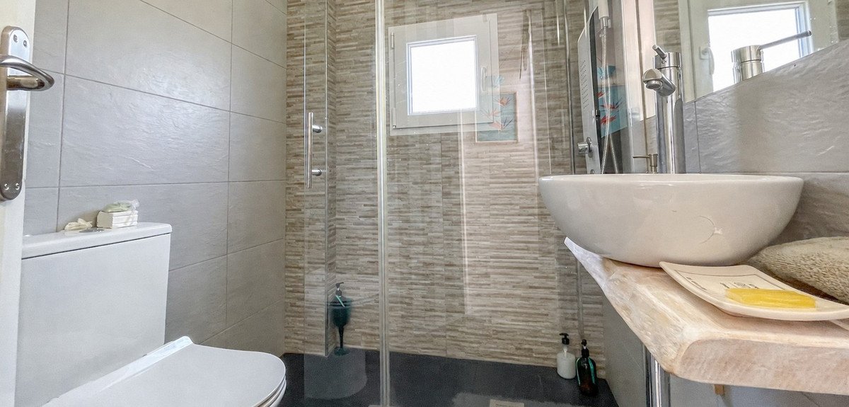 2 Bed Townhouse in Torrevieja