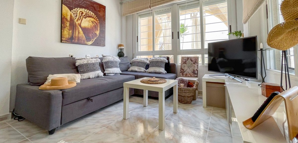 2 Bed Townhouse in Torrevieja