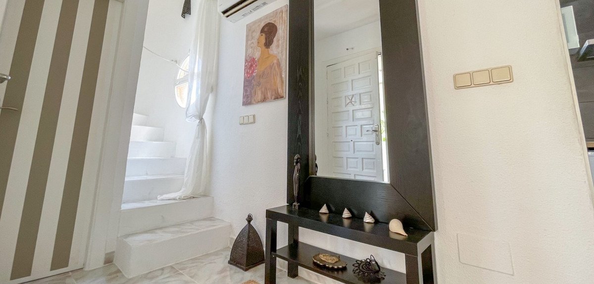 2 Bed Townhouse in Torrevieja