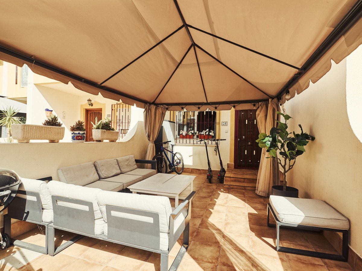 3 Bed Townhouse in La Zenia
