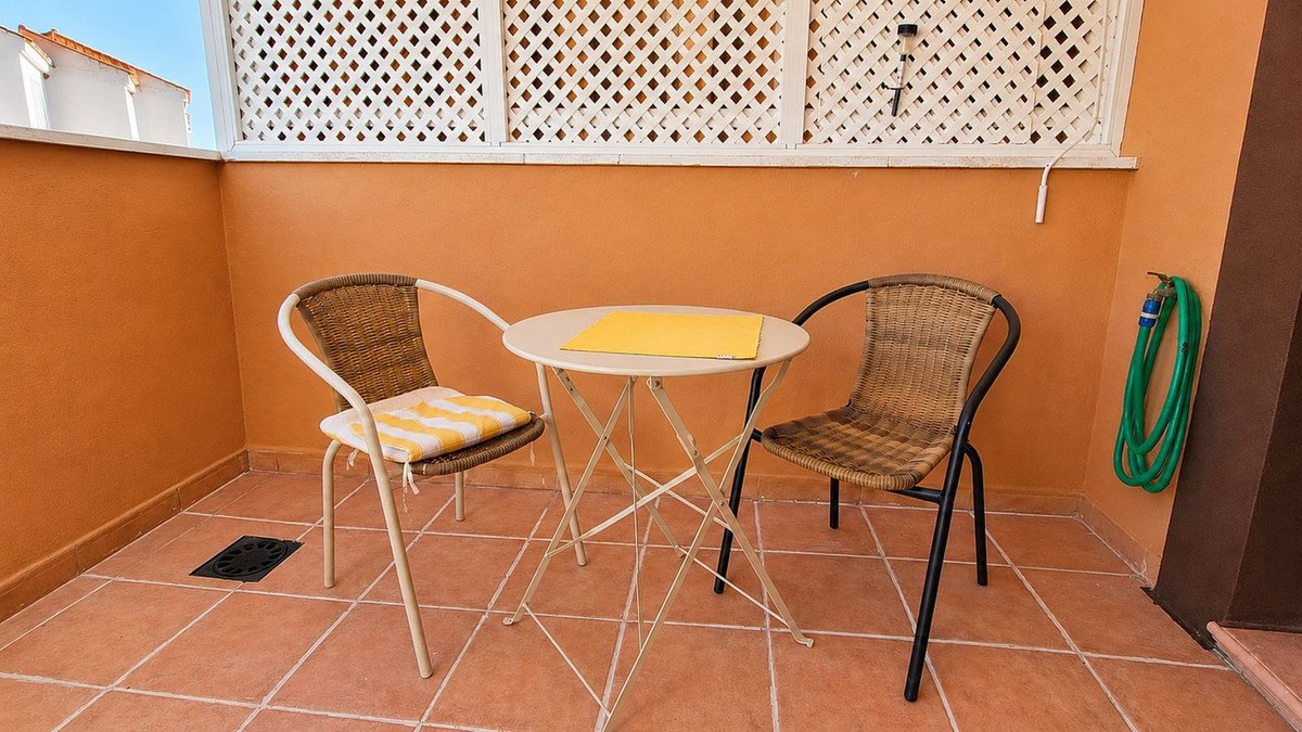 1 Bed Middle Floor Apartment in Casares Playa