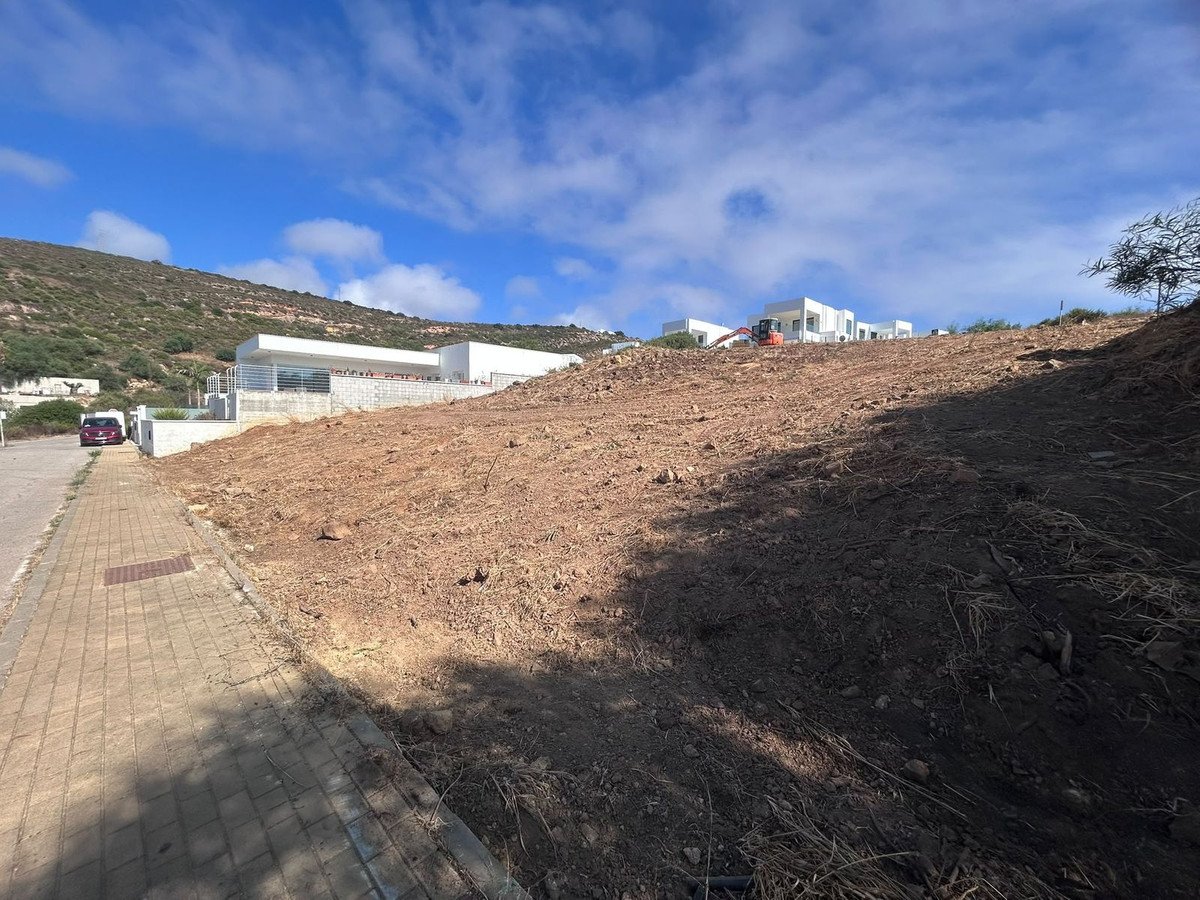 Residential Plot in San Roque