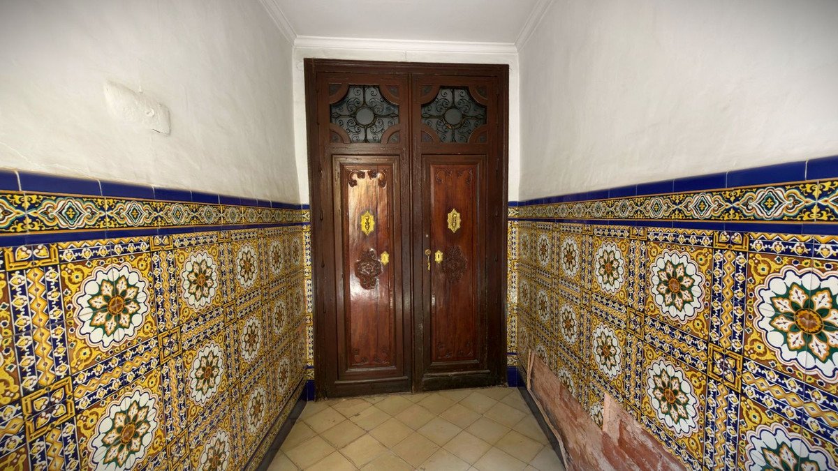 4 Bed Townhouse in Alameda