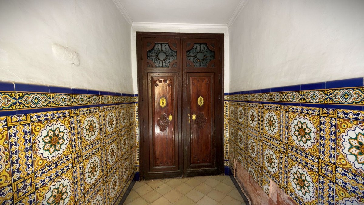 4 Bed Townhouse in Alameda