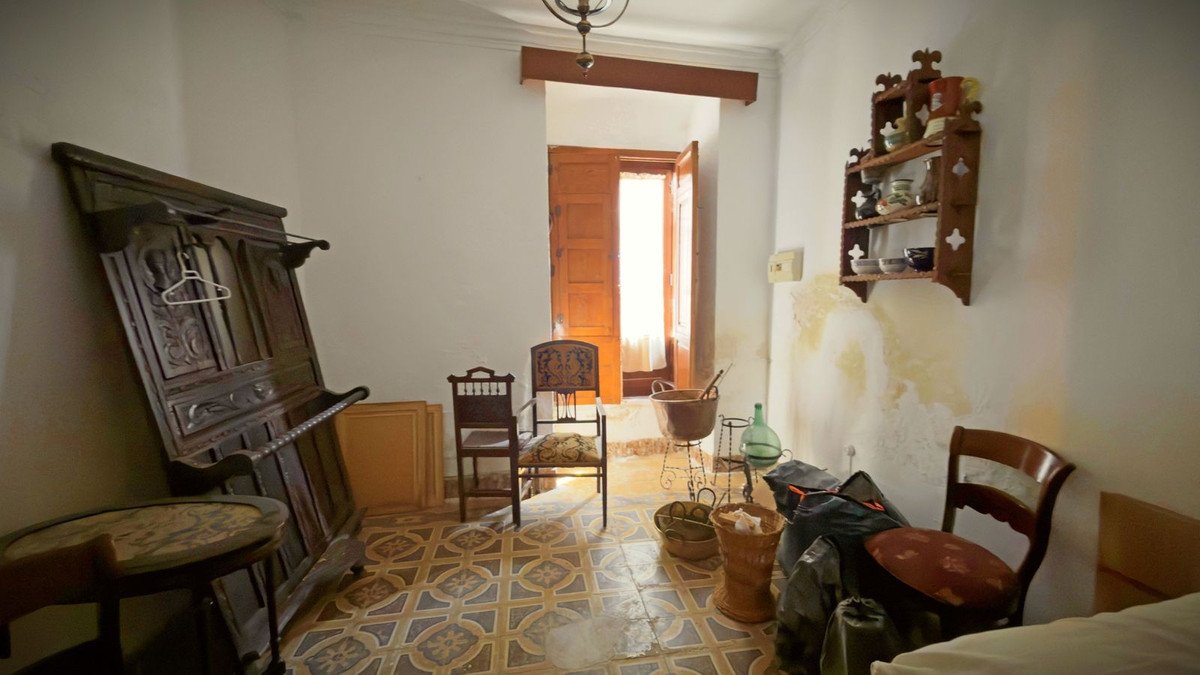 4 Bed Townhouse in Alameda