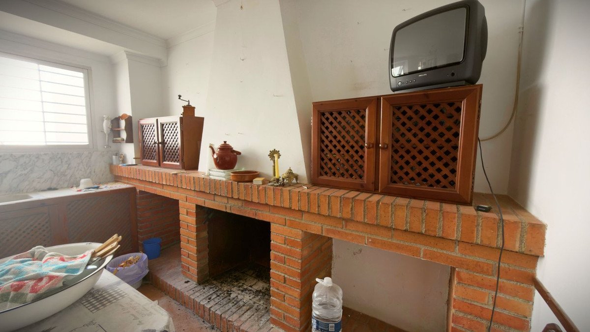 4 Bed Townhouse in Alameda
