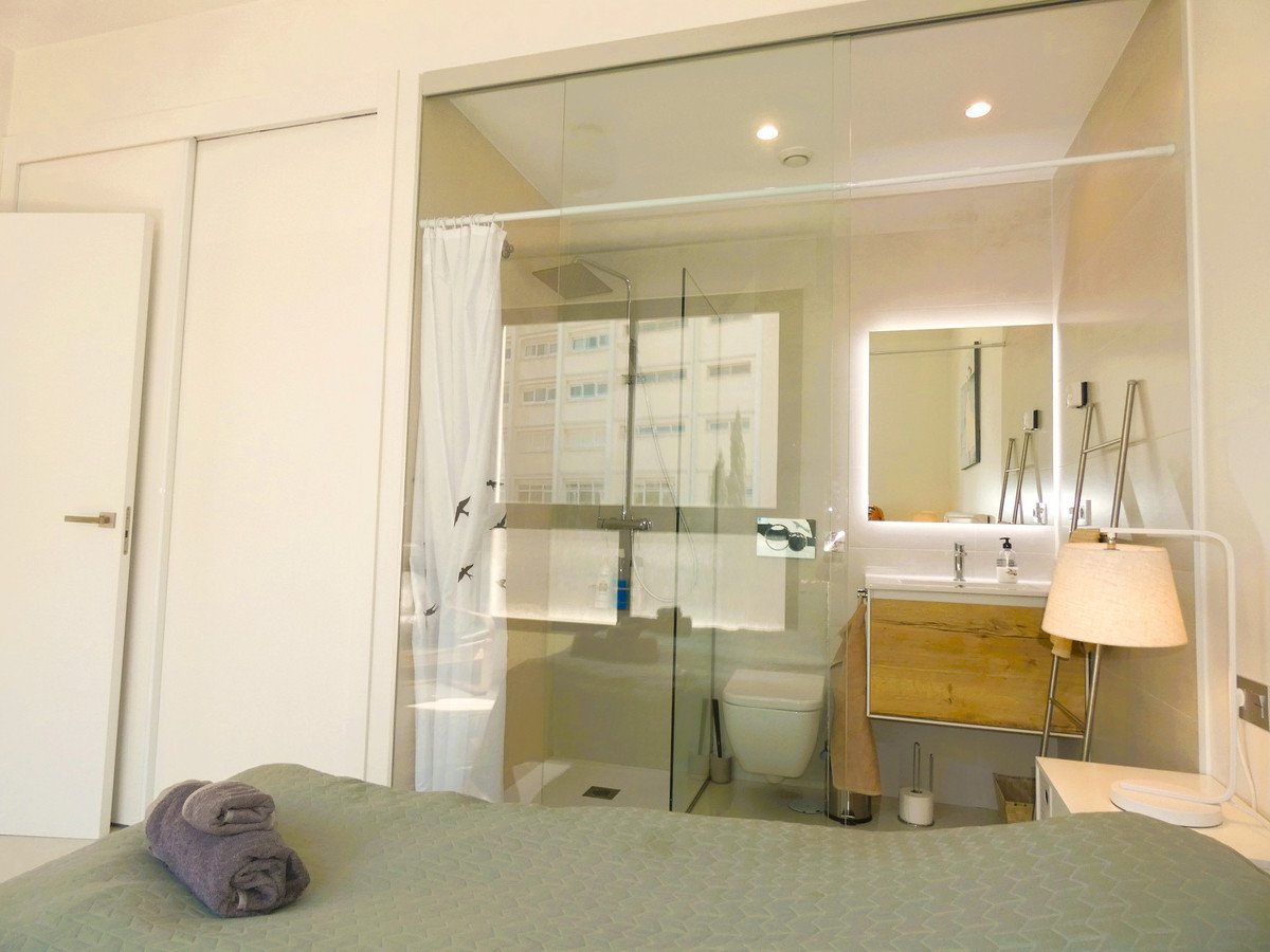 3 Bed Middle Floor Apartment in Torrevieja