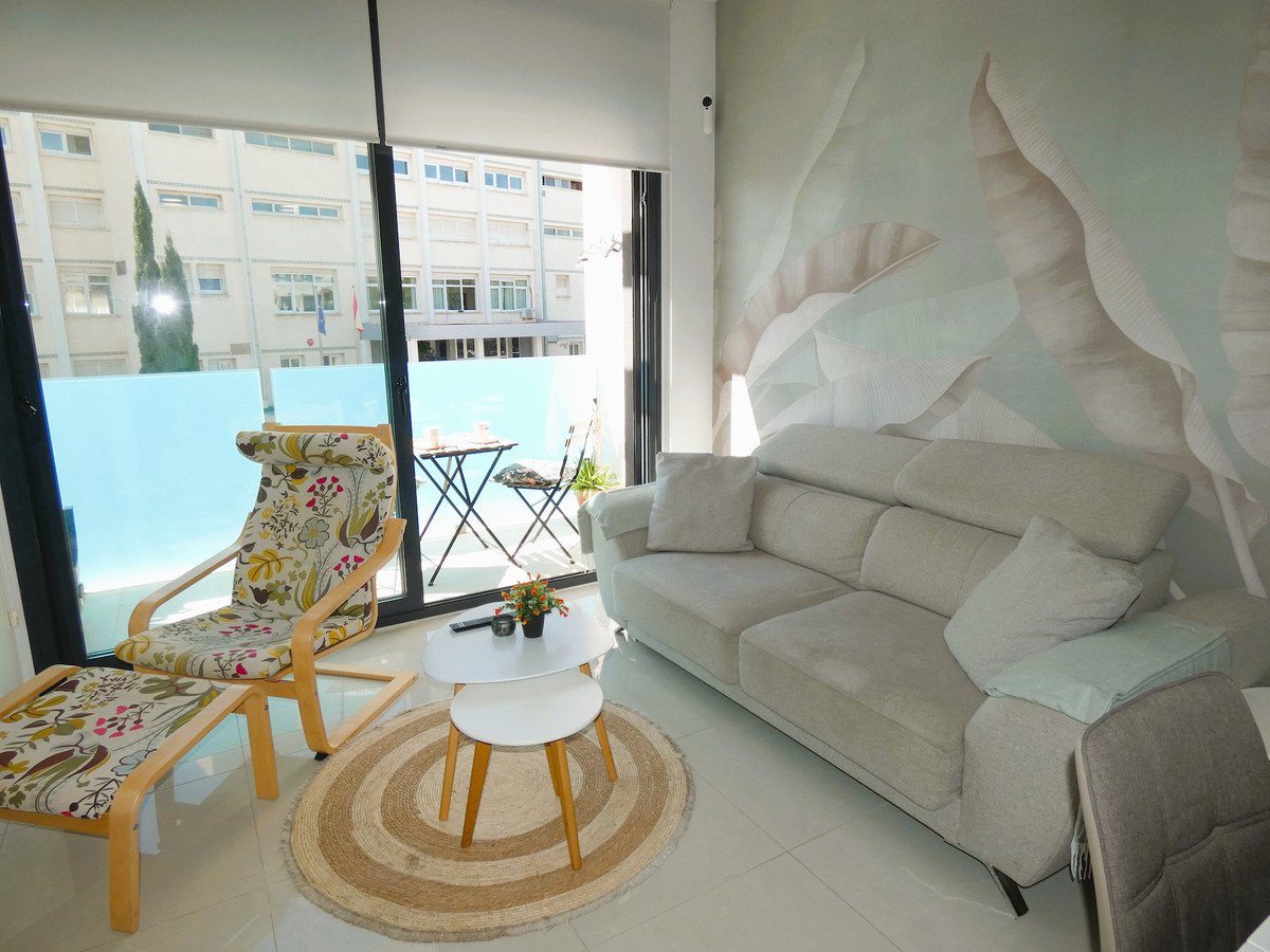 3 Bed Middle Floor Apartment in Torrevieja
