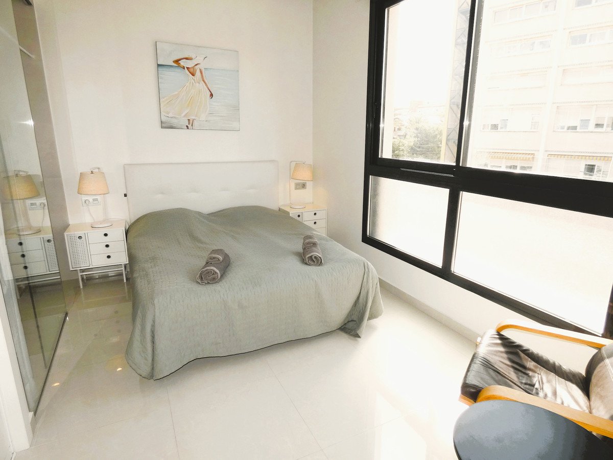 3 Bed Middle Floor Apartment in Torrevieja