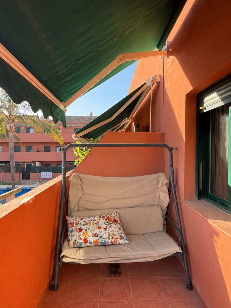 2 Bed Middle Floor Apartment in Casares Playa