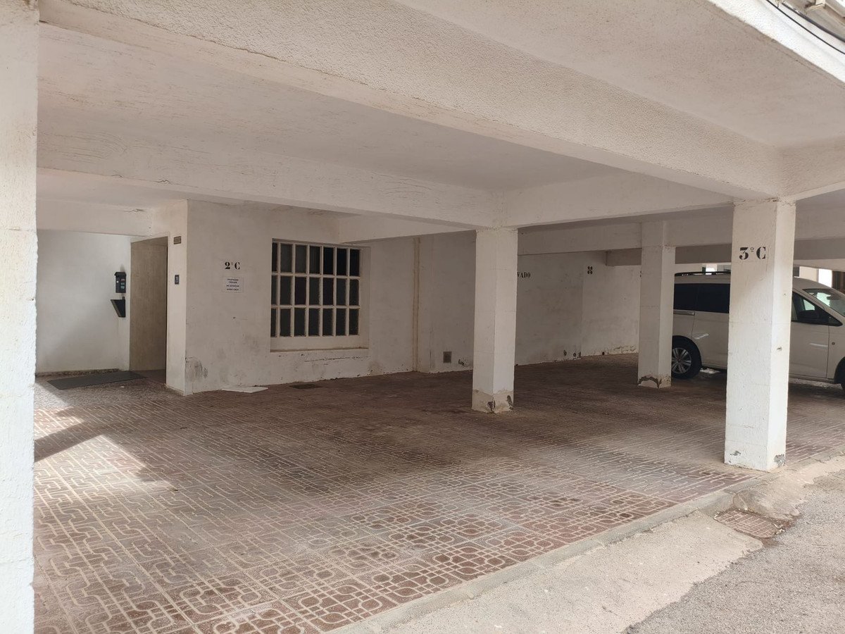 3 Bed Top Floor Apartment in Punta Prima
