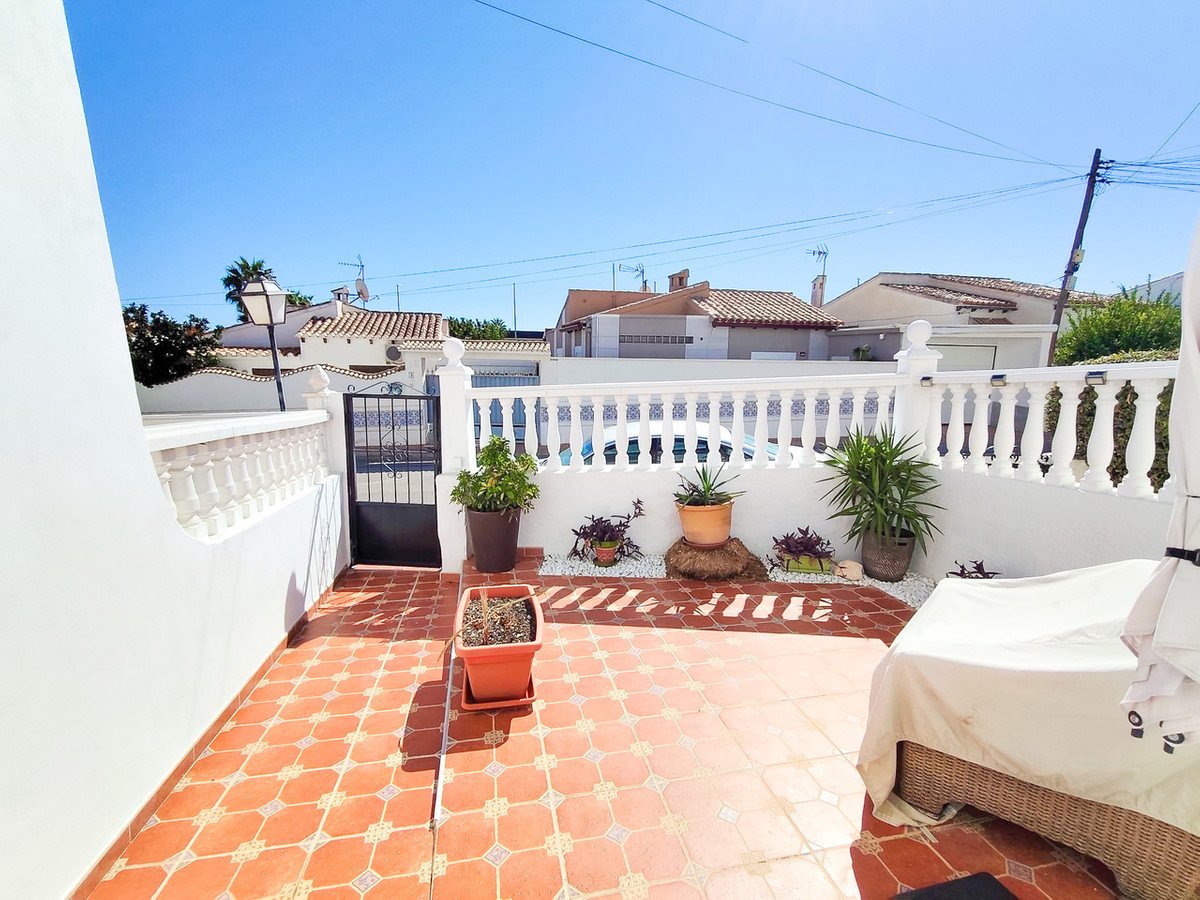 3 Bed Townhouse in Los Balcones