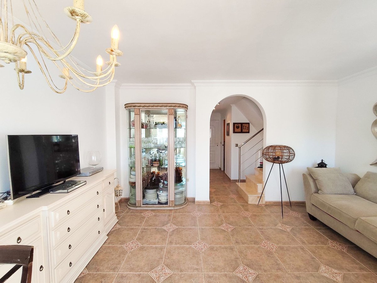 3 Bed Townhouse in Los Balcones