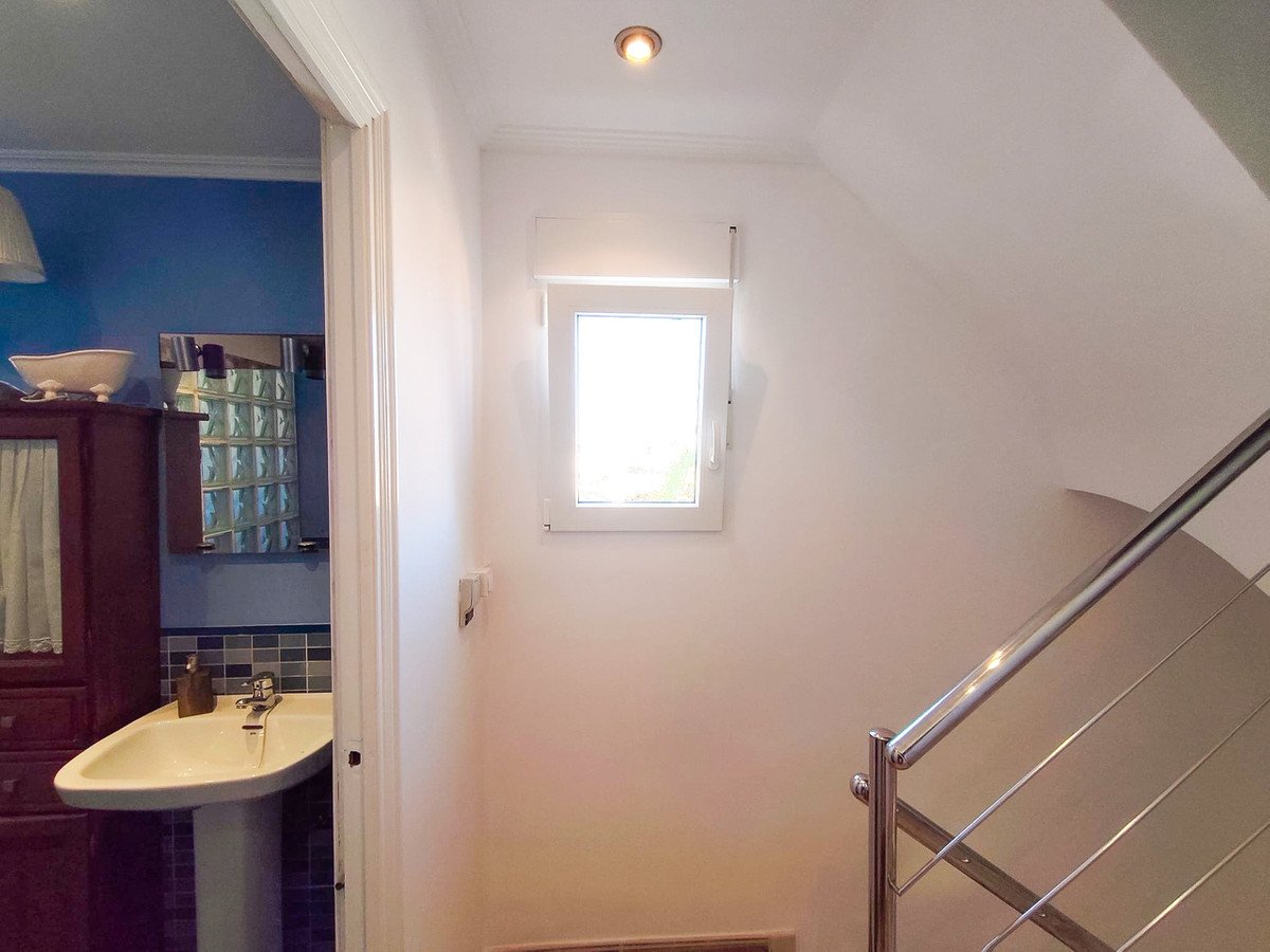 3 Bed Townhouse in Los Balcones