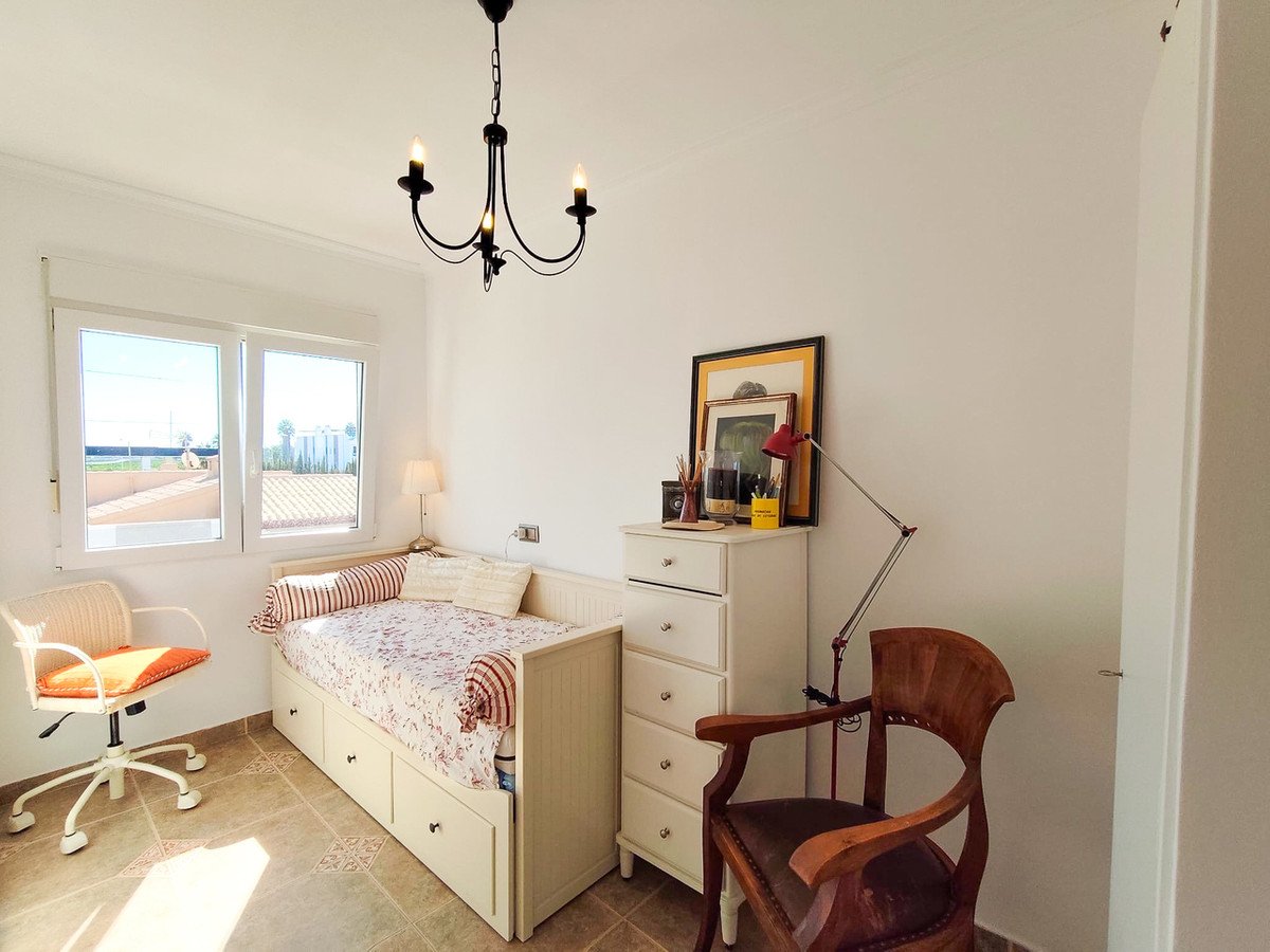 3 Bed Townhouse in Los Balcones