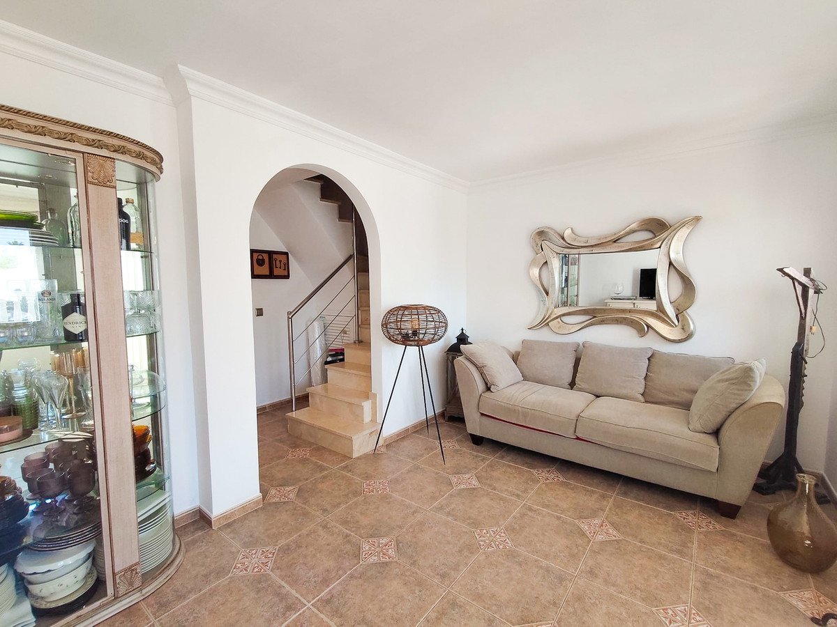 3 Bed Townhouse in Los Balcones