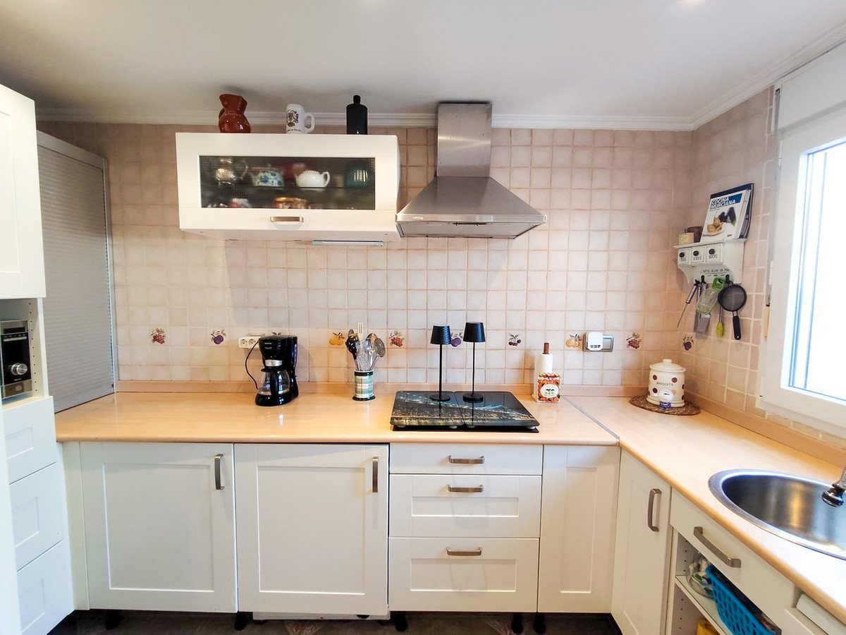 3 Bed Townhouse in Los Balcones