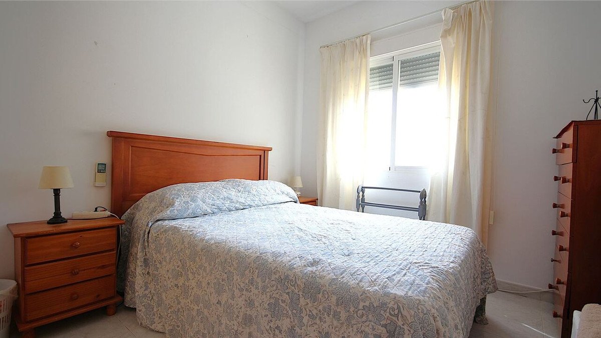 5 Bed Townhouse in Benidoleig