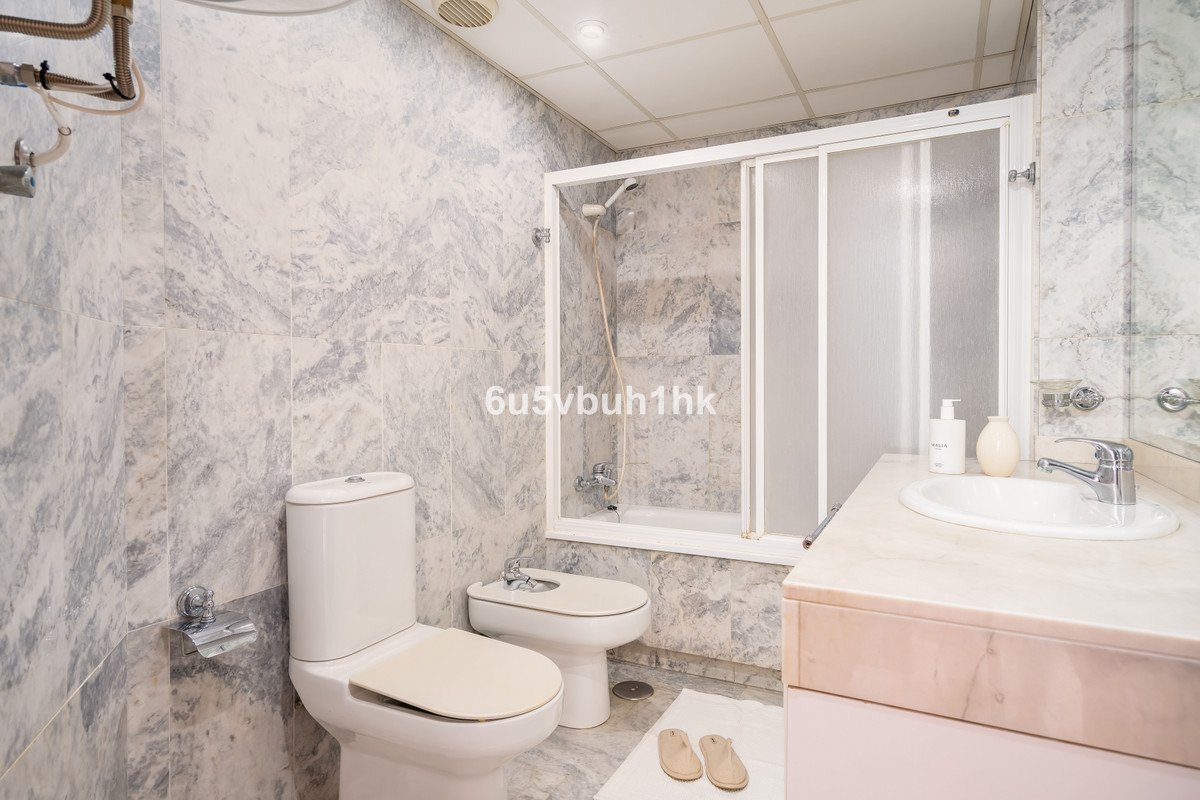 1 Bed Penthouse in Las Lagunas